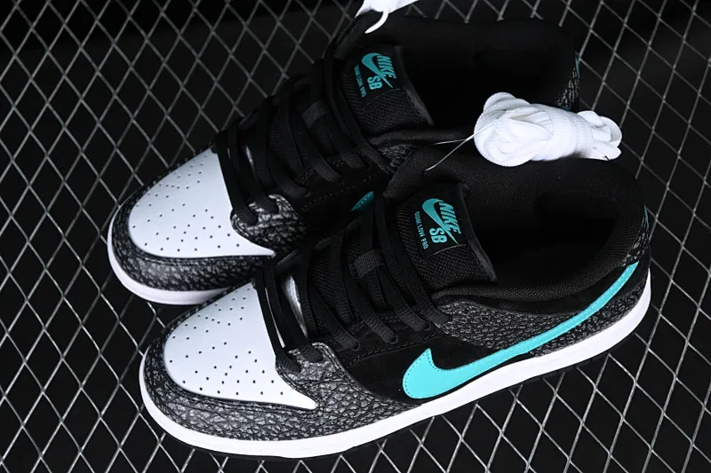 All categories Nk SB Dunk series Nk SB Dunk Low low-top sneakers F version Nk SB Dunk Low Pro black and white green spotted pattern sports skateboard shoes BQ6817-009